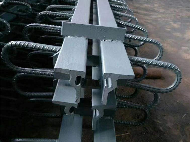 GQF-L型模數(shù)式橋梁伸縮縫1