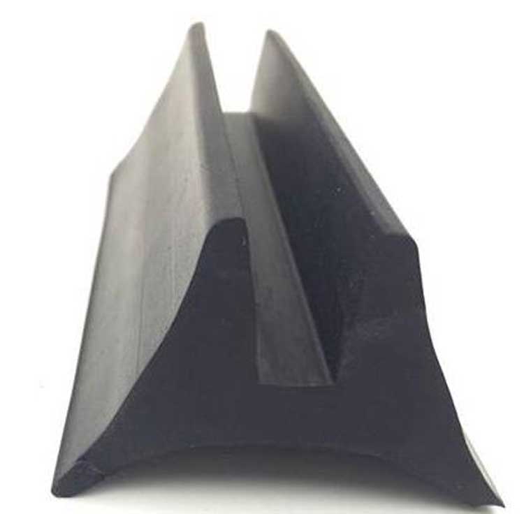 橋梁模板止漿條1 橋梁模板止漿條1